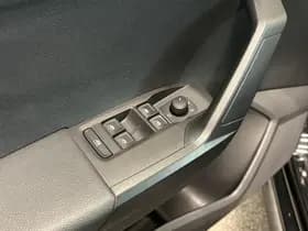 SEAT Arona 1.0 TSI Style Business Connect thumbnail 9