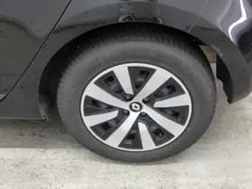 Renault Clio 1.0 TCe 90 Equilibre thumbnail 9