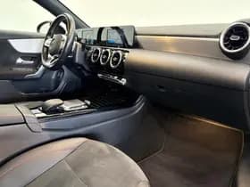 Mercedes-Benz A-Klasse 250 e AMG Line thumbnail 14
