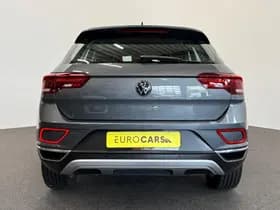 Volkswagen T-Roc 1.5 TSI DSG-7 Aut. Style thumbnail 14
