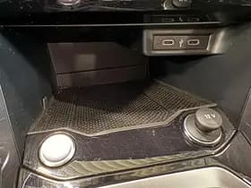 Volkswagen T-Roc 1.5 TSI DSG-7 Aut. Style thumbnail 23