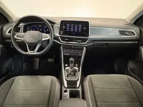 Volkswagen T-Roc 1.5 TSI DSG-7 Aut. Style thumbnail 29
