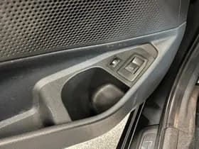 BMW 3-Serie thumbnail 13