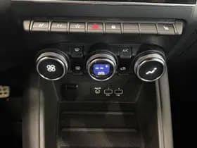 Renault Captur 1.6 E-Tech Plug-in Hybrid 160 R.S. Line thumbnail 25