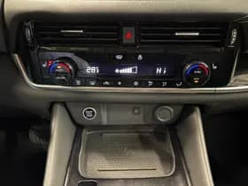 Nissan QASHQAI 1.3 MHEV Xtronic N-Connecta thumbnail 22