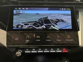 Peugeot 308 1.6 Plug-in Hybrid 180 GT thumbnail 24