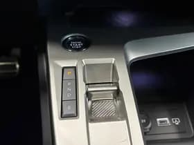 Peugeot 308 1.6 Plug-in Hybrid 180 GT thumbnail 26