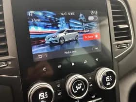 Renault Mégane Estate 1.6 E-Tech Plug-In Hybrid 160 Intens thumbnail 32