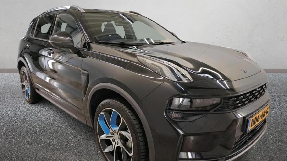 Lynk & Co 01 1.5 192KW PHEV — foto 1