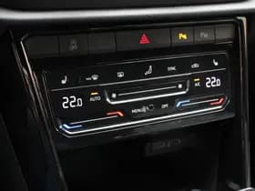 Volkswagen T-Roc 1.5 TSI DSG R-Line thumbnail 18