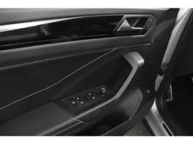 Volkswagen T-Roc 1.5 TSI 150pk DSG R-Line thumbnail 11