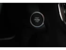 Volvo XC40 1.5 T3 163 pk Automaat Momentum thumbnail 16