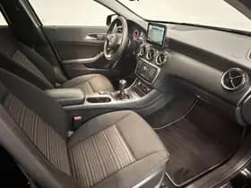 Mercedes-Benz A-Klasse 160 My First Star thumbnail 13