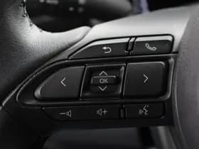 Toyota Yaris thumbnail 21