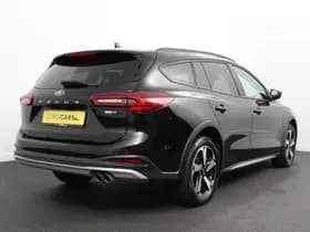 Ford Focus thumbnail 4