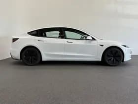 Tesla Model 3 thumbnail 7