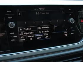 Volkswagen Polo thumbnail 24