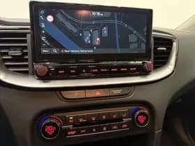 Kia XCeed thumbnail 24