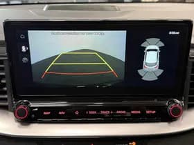 Kia XCeed thumbnail 25