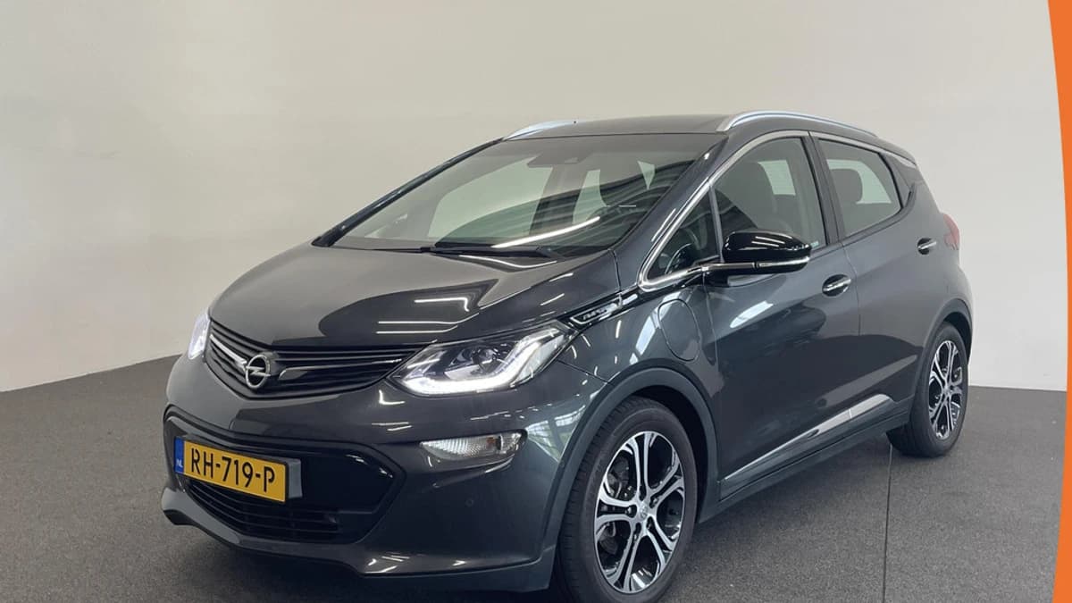 Opel Ampera-e — foto 1