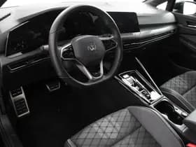 Volkswagen Golf thumbnail 2