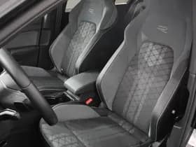 Volkswagen Golf thumbnail 10
