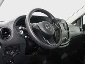Mercedes-Benz Vito thumbnail 2