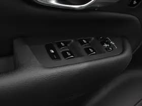 Volvo XC90 thumbnail 12