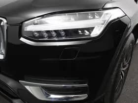 Volvo XC90 thumbnail 38
