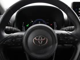Toyota Yaris thumbnail 14