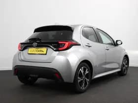 Toyota Yaris thumbnail 6