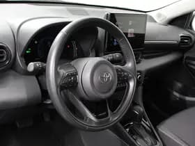 Toyota Yaris thumbnail 10