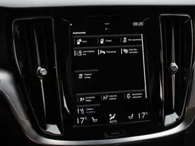 Volvo V60 thumbnail 24