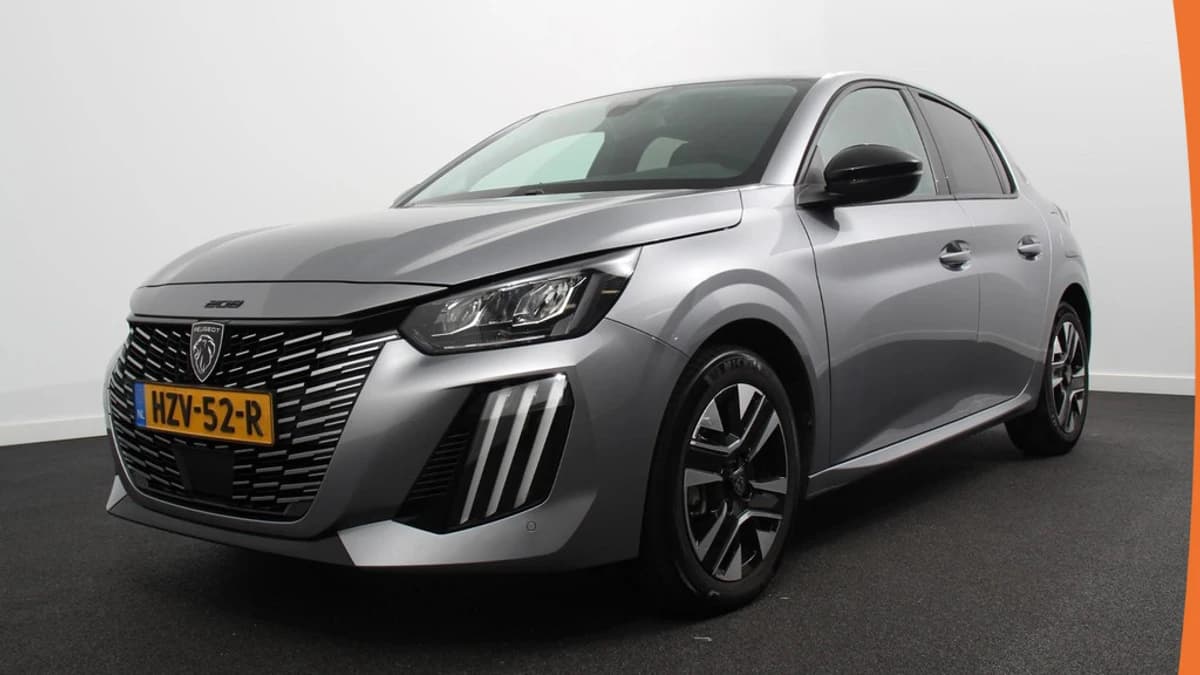 Peugeot 208 — foto 1