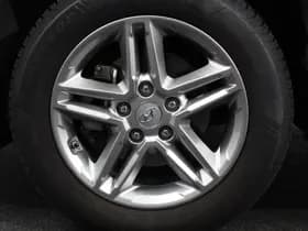 Hyundai Kona thumbnail 4