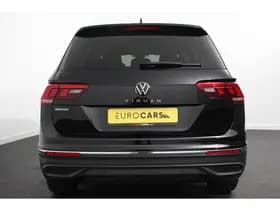 Volkswagen Tiguan thumbnail 5