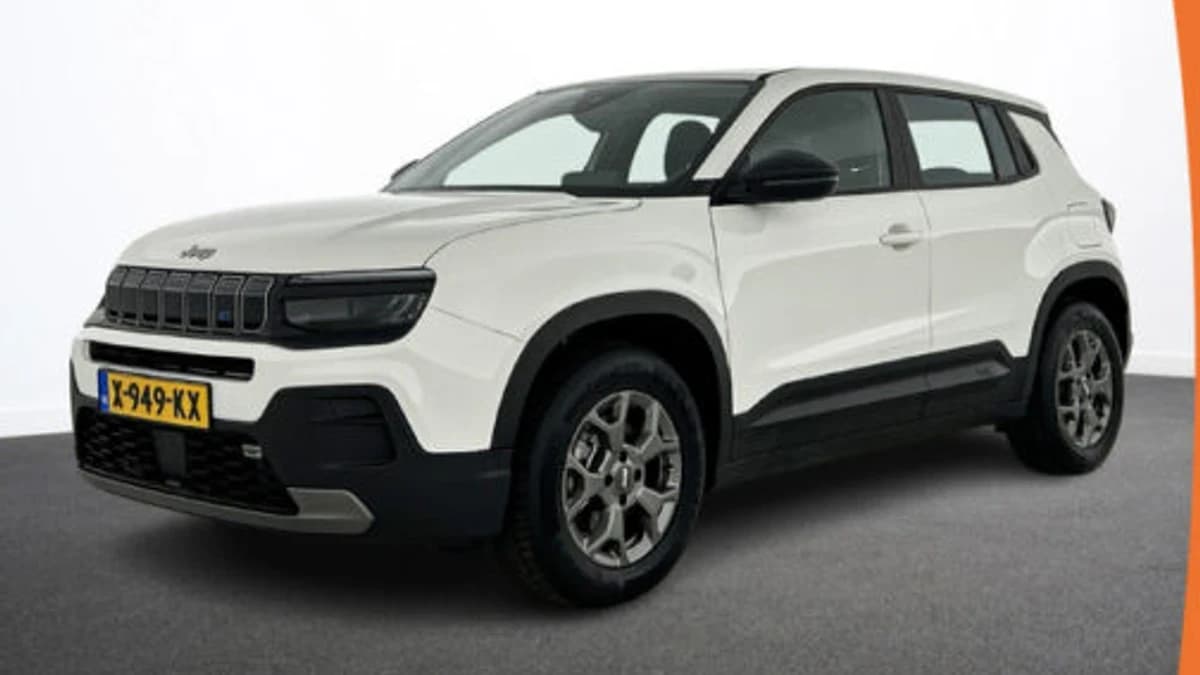 Jeep Avenger Longitude 54 kWh — foto 1