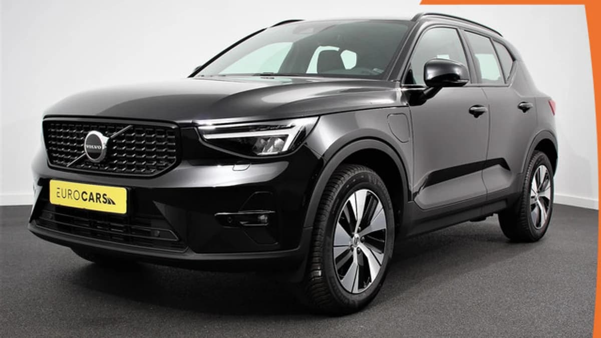 Volvo XC40 — foto 1