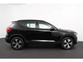 Volvo XC40 thumbnail 7