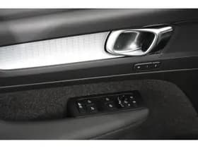 Volvo XC40 thumbnail 10