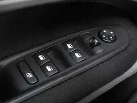 Jeep Avenger thumbnail 15