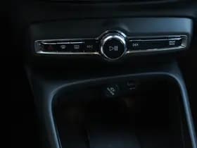 Volvo XC40 1.5 T4 Plug-in hybrid Plus Bright thumbnail 18