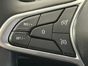 Renault Clio 1.0 TCe 90 Equilibre thumbnail 12