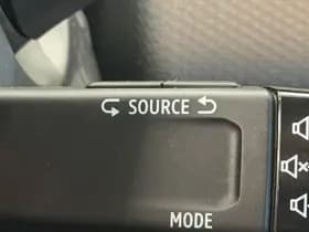 Renault Clio 1.0 TCe 90 Equilibre thumbnail 17