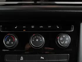 Volkswagen Touran 1.4 TSI Highline 7p thumbnail 22