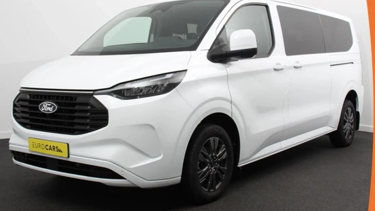 Ford Transit Custom 340 2.5 PHEV L2H1 Limited — foto 1