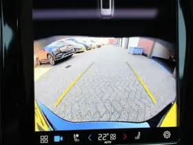 Volvo XC60 2.0 T6 398pk Plug-in hybrid AWD Plus Dark thumbnail 2