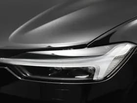 Volvo XC60 2.0 T6 398pk Plug-in hybrid AWD Plus Dark thumbnail 28