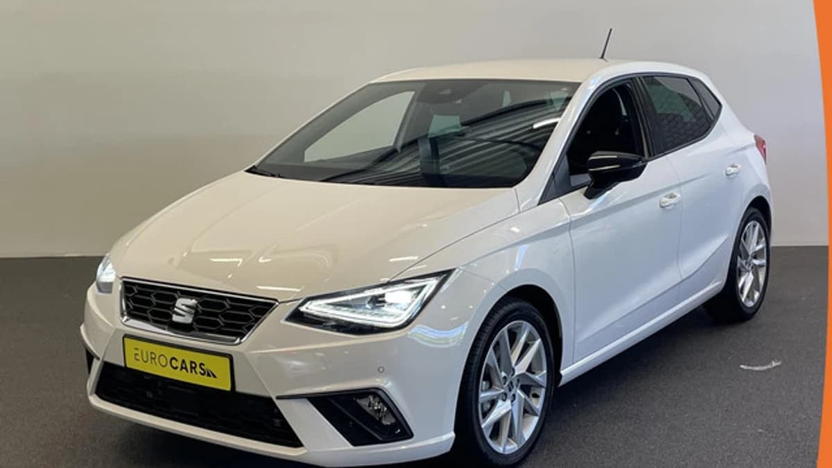 SEAT Ibiza 1.0 110pk TSI DSG FR — foto 1