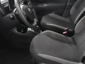 Toyota Aygo 1.0 VVT-i x-fun thumbnail 9